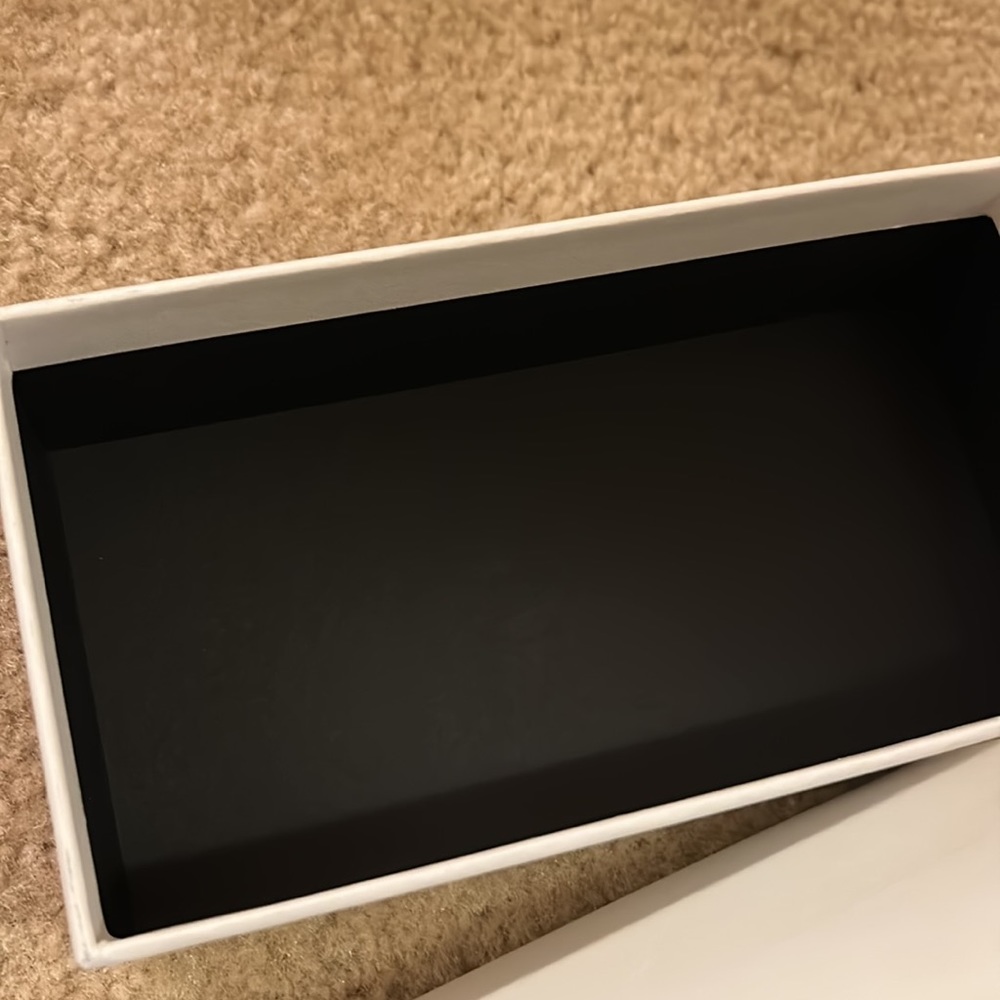 Celine empty box - Picture 3 of 3